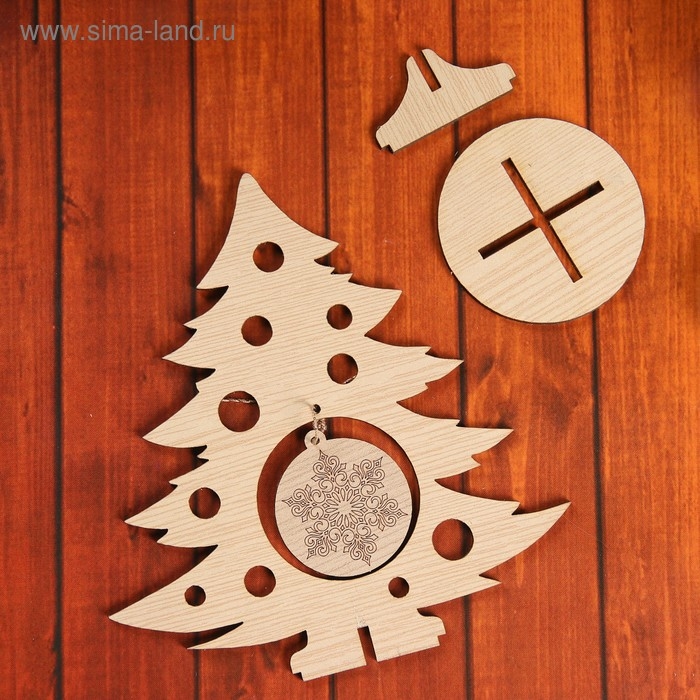 Сувенир &laquo;Елочка со снежинкой&raquo; на подставке