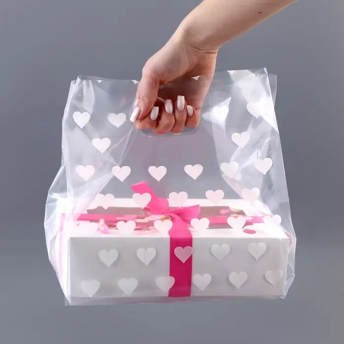 Пакет полиэтиленовый квадратный с вырубной ручкой, упаковка, "Сердечки", 25х35+16см &plusmn; 5% 60 мкм