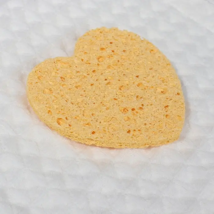 Спонж для умывания &laquo;Сердце&raquo;, 8.5&times;7.5 см, МИКС