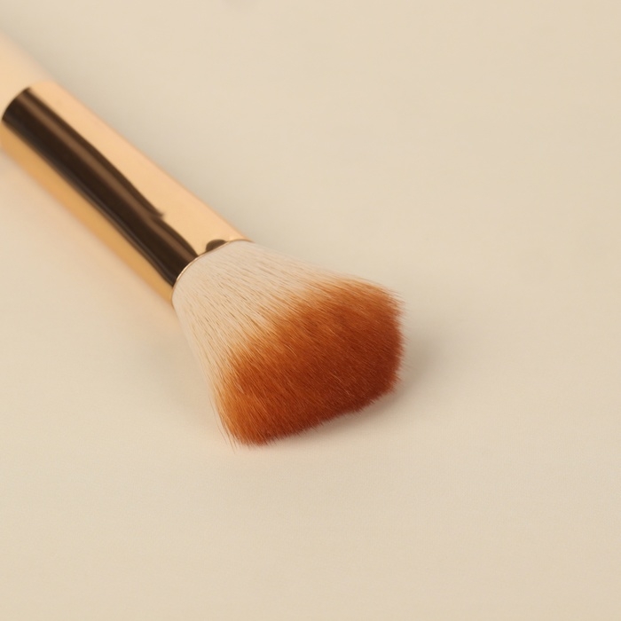 Набор кистей для макияжа &laquo;Франция&raquo;, 7 предметов, на кнопке, цвет бежевый/розовый