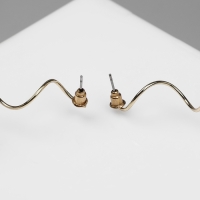 Серьги с жемчугом «Бусина» спираль, цвет золото Серьги с жемчугом «Бусина» спираль, цвет золото