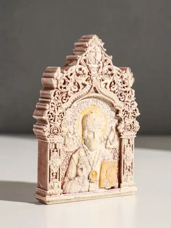 Икона с подвесом "Николай Чудотворец", размер 12х8х2 см,гипс, роспись