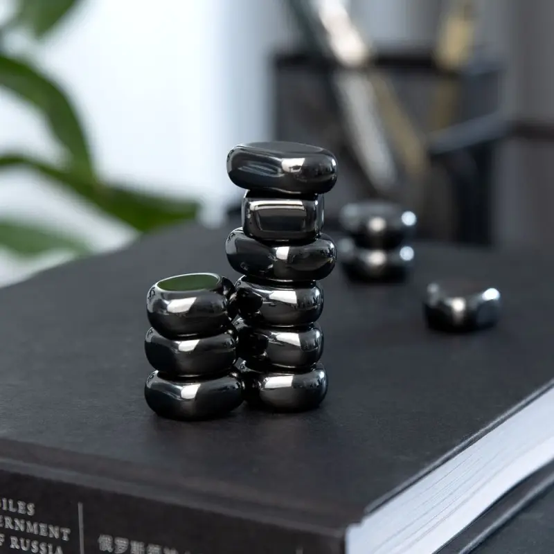 Магнитный антистресс Tackles, черный