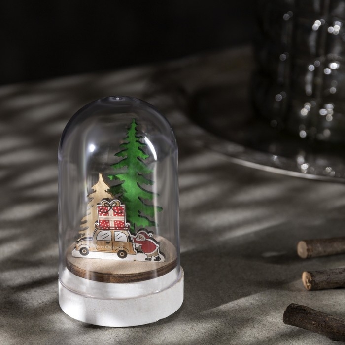 Светодиодная фигура под куполом &laquo;Машина с подарками&raquo; 6 &times; 9.5 &times; 6 см, дерево, батарейки LR1130х3 (нет в комплекте), свечение тёплое белое