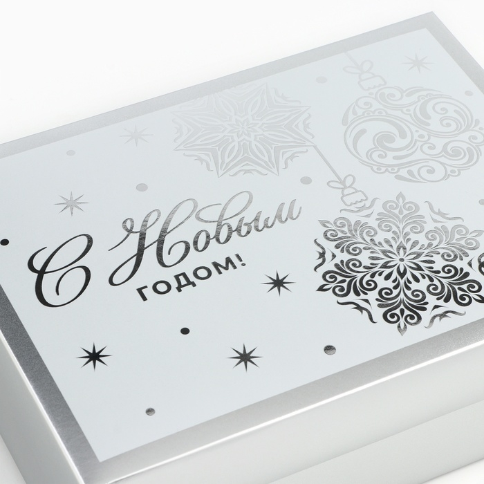 Коробка подарочная новогодняя складная &laquo;Ёлочные шары&raquo;, 21 х 15 х 7 см, Новый год