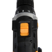 Дрель-шуруповерт DEKO DKCD20FU-Li, 20 В, 2х2 Ач, Li-lon, 42 Нм, 350/1350 об/мин + 63 пр.