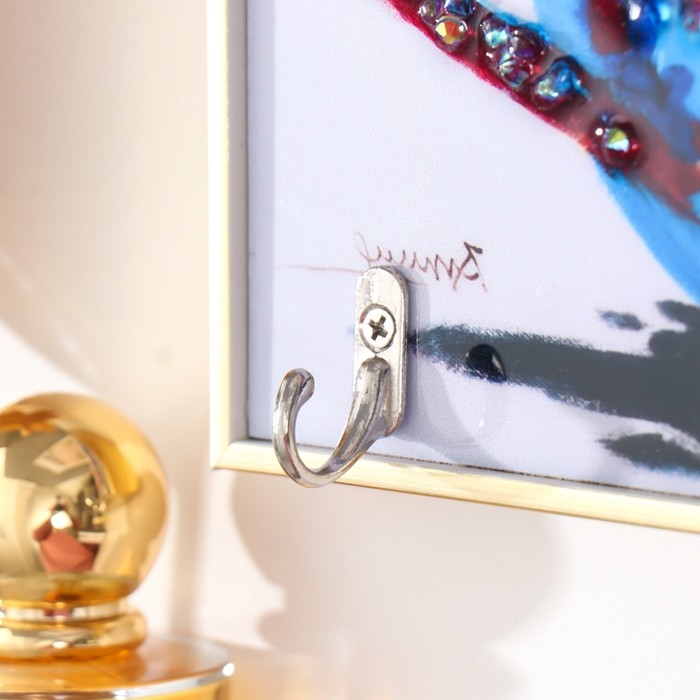 Ключница пластик, МДФ 3 крючка Ключница пластик, МДФ 3 крючка "Чашечка котэ" стразы, золото 18,5х1,8х23,5 см