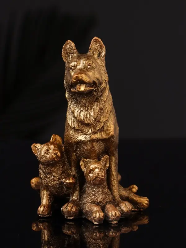 Фигура "Овчарка с щенками" 10х7 см,бронза