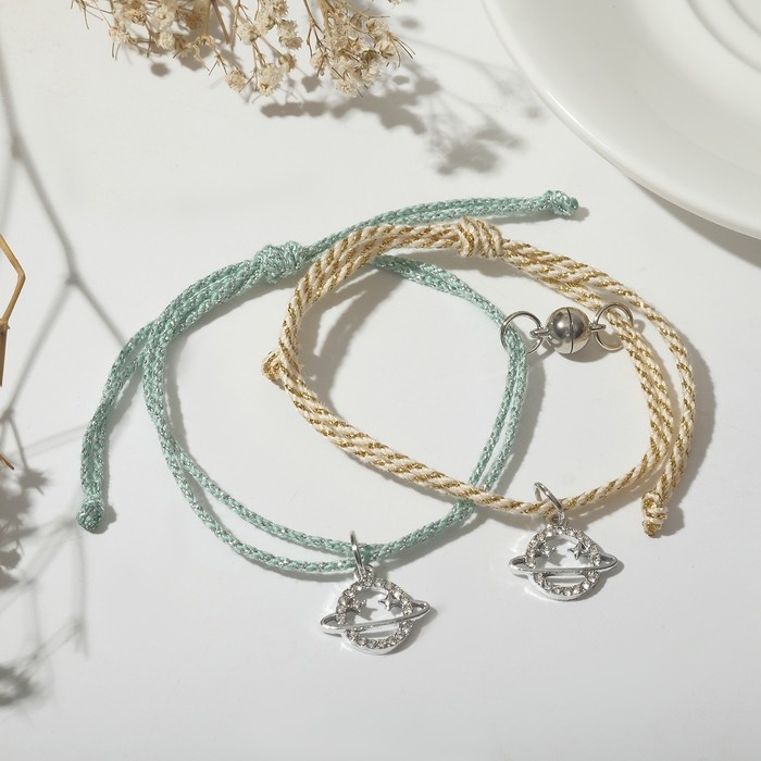 Браслеты &laquo;Неразлучники&raquo; на магните, планеты сияющие, цвет бежево-голубой, 18 размер