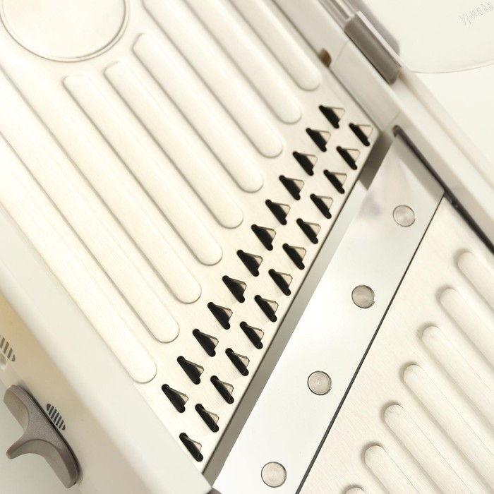 Овощерезка Magistro Stormy, с контролируемым углом нарезания, нержавеющая сталь, 35&times;15&times;14 см, цвет белый