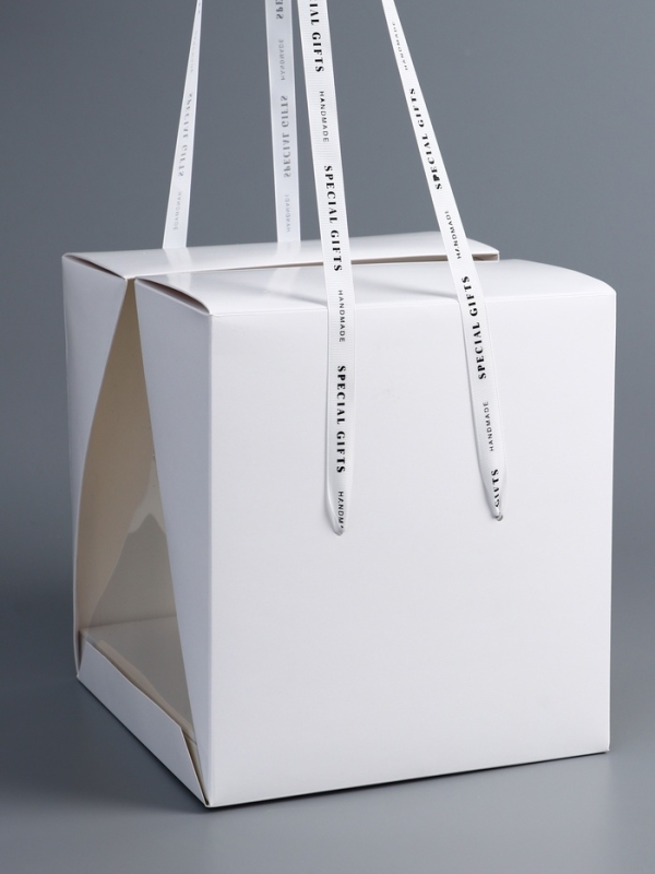 Коробка под бенто-торт с ленточками, белая , 25 х 25 х 27 см