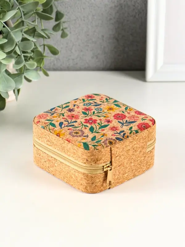 Шкатулка кожзам для украшений "Цветочная" пробка 10х10х5 см