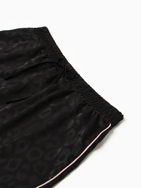 Шорты женская KAFTAN Leo black collection р-р 48-50