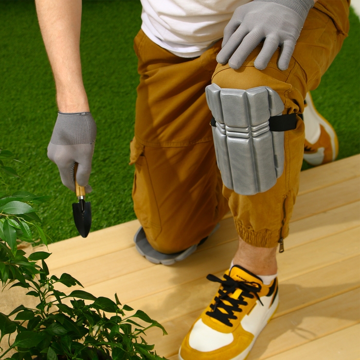 Наколенники защитные, универсальные, 19 &times; 16.5 см, серые