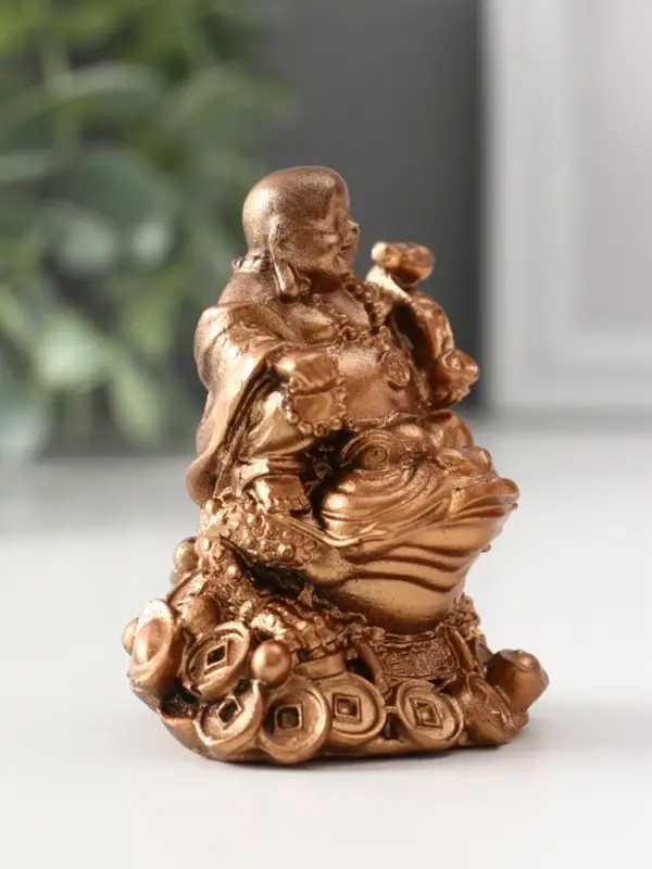 Фигура &laquo;Хотей на жабе&raquo;, 7&times;5.5&times;5.5 см, бронза