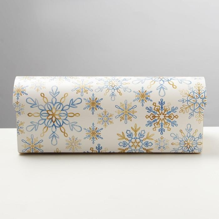 Коробка под кекс &laquo;Снежинка&raquo;, 9 х 9 х 24,5 см, Новый год