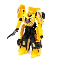Робот «Автобот», трансформируется Робот «Автобот», трансформируется