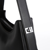 Сумка женская на одно плечо, на молнии, цвет чёрный Сумка женская на одно плечо, на молнии, цвет чёрный