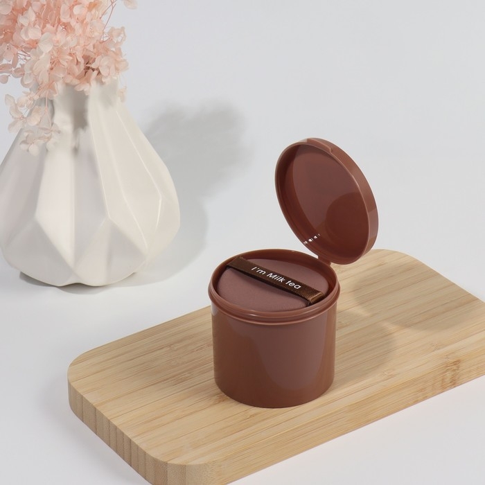 Спонжи для макияжа &laquo;MILK TEA&raquo;, набор - 7 шт, d = 5,5 см, с держателем, в футляре, цвет коричневый