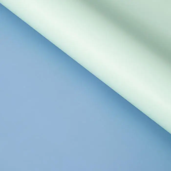 Пленка матовая двусторонняя для цветов и декора, небесно голубой, 60&times;60 см