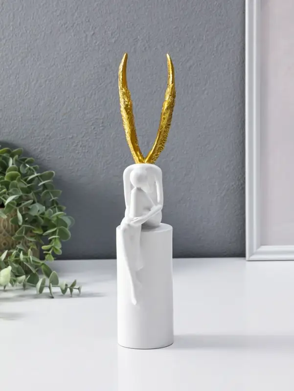 Сувенир полистоун "Ангел" белый с золотом 6х8,3х31 см