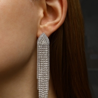 Серьги висячие со стразами &laquo;Вечное сияние&raquo; медуза, цвет белый в серебре