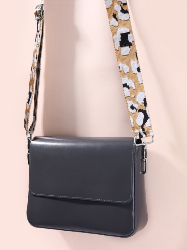 Ручка для сумки стропа с караб-ми 140&plusmn;1*3,8см орнамент леопард бежевый/серебряный АУ