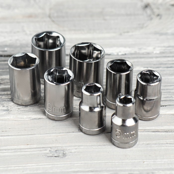 Набор инструментов в фонаре &laquo;На пути&raquo;, 24 предмета