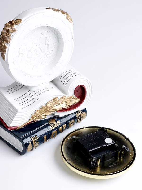 Часы настольные интерьерные, «Книга», на батарейках, 20×13.5×22.5 см, d-13 см Часы настольные интерьерные, «Книга», на батарейках, 20×13.5×22.5 см, d-13 см