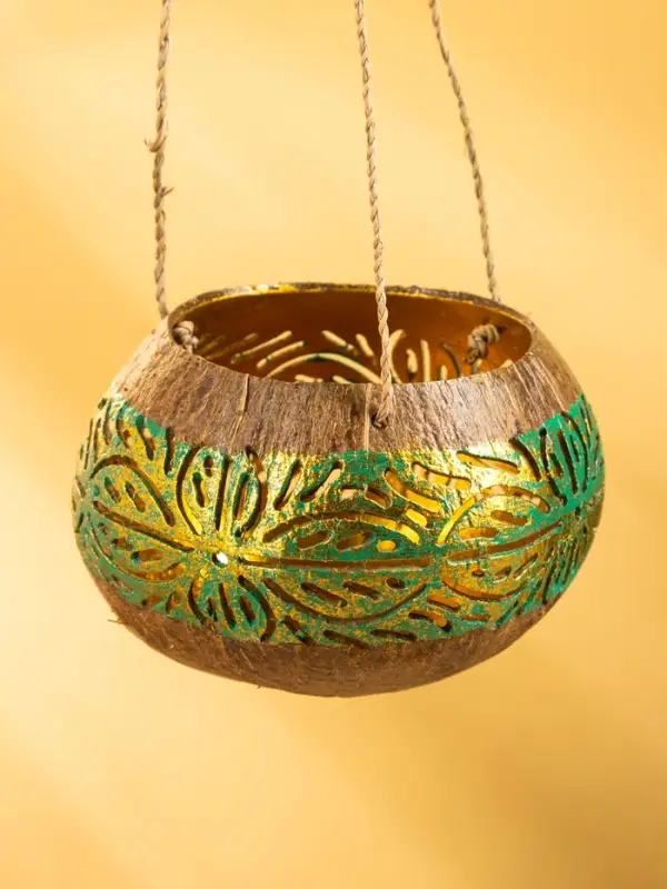 Подсвечник подвесной из кокоса, 9-12 см, зелёно-золотой