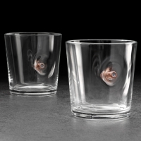 Набор стаканов для виски "Непробиваемые. Ода с пулей"