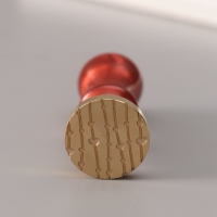 Печать для сургуча с пластиковой ручкой "Сердечки на нитях" 6,3х2,5х2,5 см Печать для сургуча с пластиковой ручкой "Сердечки на нитях" 6,3х2,5х2,5 см