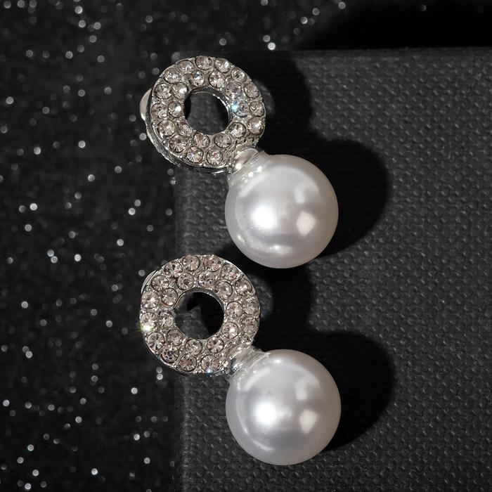 Серьги с жемчугом &laquo;Грейс&raquo; на колечке, цвет белый в серебре