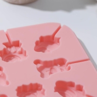 Форма для леденцов &laquo;Зоопарк&raquo;, силикон, 14,5&times;14,5&times;1,5 см, 8 ячеек (3&times;2,5 см), с палочками, цвет МИКС