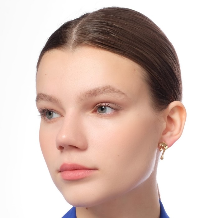 Серьги металл &laquo;Таяние&raquo; капли, цвет золото