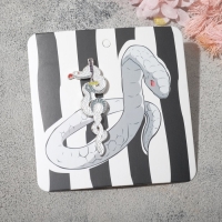 Новый год! Символ года 2025! Значок &laquo;Катана&raquo; змея, цветной в серебре