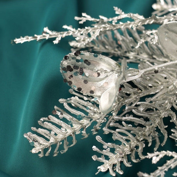 Декор "Новогодняя грация" веточка листочки, 37х14 см, серебро