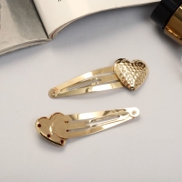 Невидимка для волос "Аманда" (набор 2 шт) сердце, 6,5 см, золото Невидимка для волос "Аманда" (набор 2 шт) сердце, 6,5 см, золото