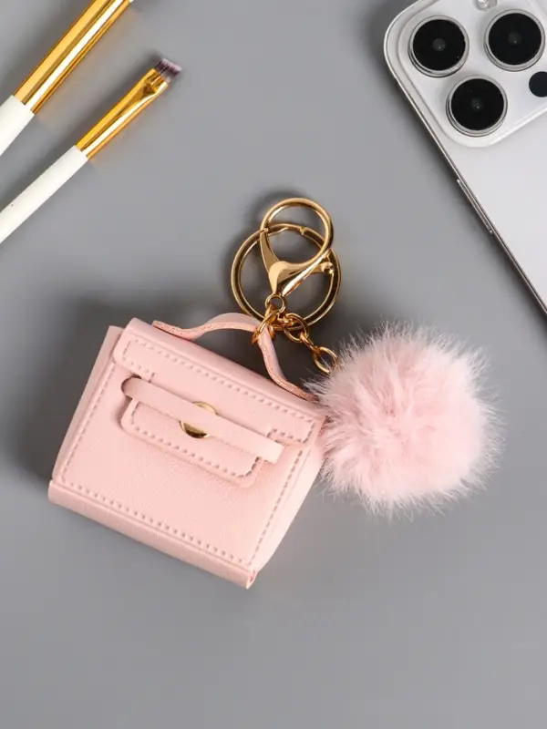 Брелок кожзам с карабином, с пушистиком "Сумочка" нежно-розовый 5,8х2,4х5 см