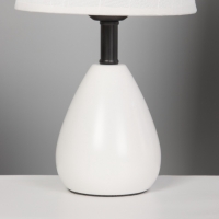 Лампа настольная BayerLux ЭКО "Лорен" 1х40Вт Е27 белый 16х16х34см