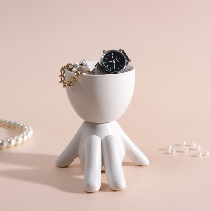 Предмет интерьера "Мистер Грин на чиле" 9,5*6,7*9,5 белый керамика