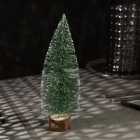 Светодиодная фигура &laquo;Ёлочка с гирляндой&raquo;, 8.5 &times; 28 &times; 8.5 см, пластик, батарейки LR41х2 (в комплекте), свечение мульти