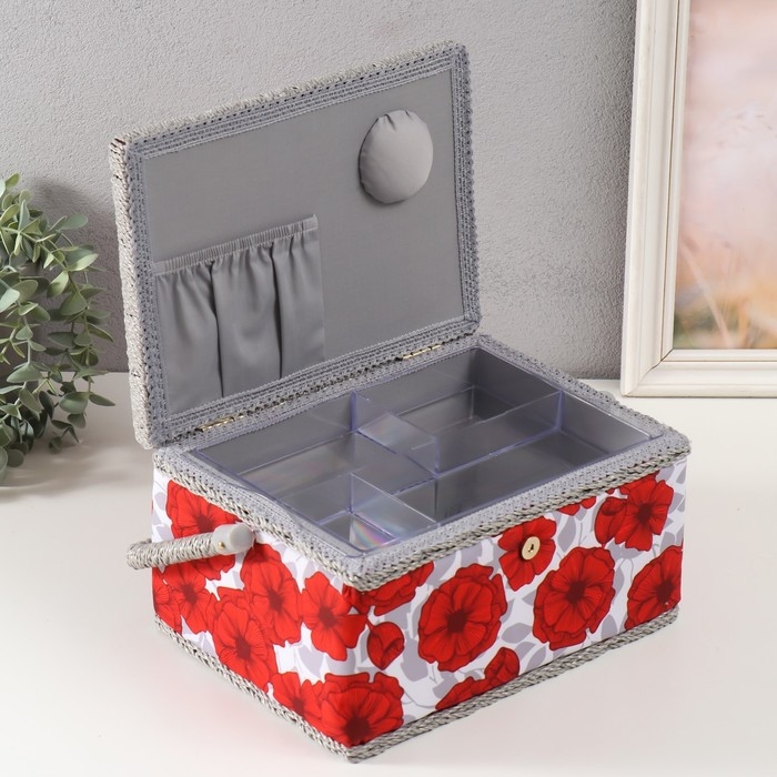 Шкатулка для рукоделия "Красные маки на белом" 19х26х14,5 см