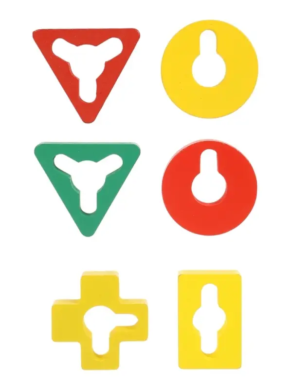 Развивающий деревянный сортер