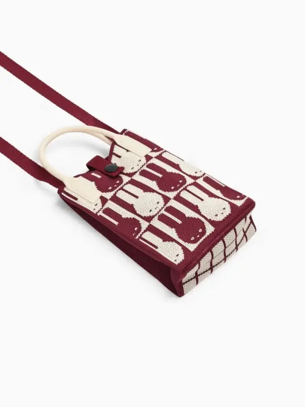 Сумка подр Зайцы, 12*4*17, отд на кнопке, дл ремень, красный