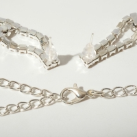 Набор 2 предмета: серьги, колье &laquo;Искры&raquo; уголком, цвет белый в серебре, 30 см