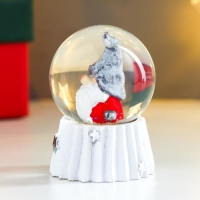 Снежный шар новогодний стеклянный &laquo;Дед Мороз в колпаке войлочном&raquo;, d=4.5 см, 6&times;4.5&times;4.5 см