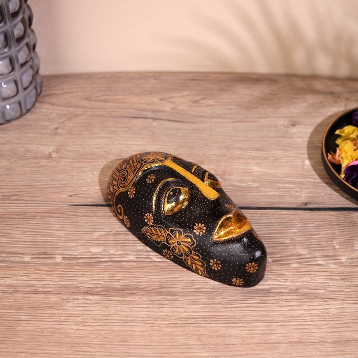 Маска "Абориген" дерево 20 см