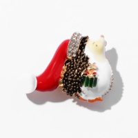 Брошь новогодняя &laquo;Ёжик&raquo; с подарком, цветная в золоте