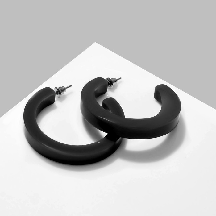 Серьги-кольца «Дуга», цвет чёрный, d=3 см Серьги-кольца «Дуга», цвет чёрный, d=3 см